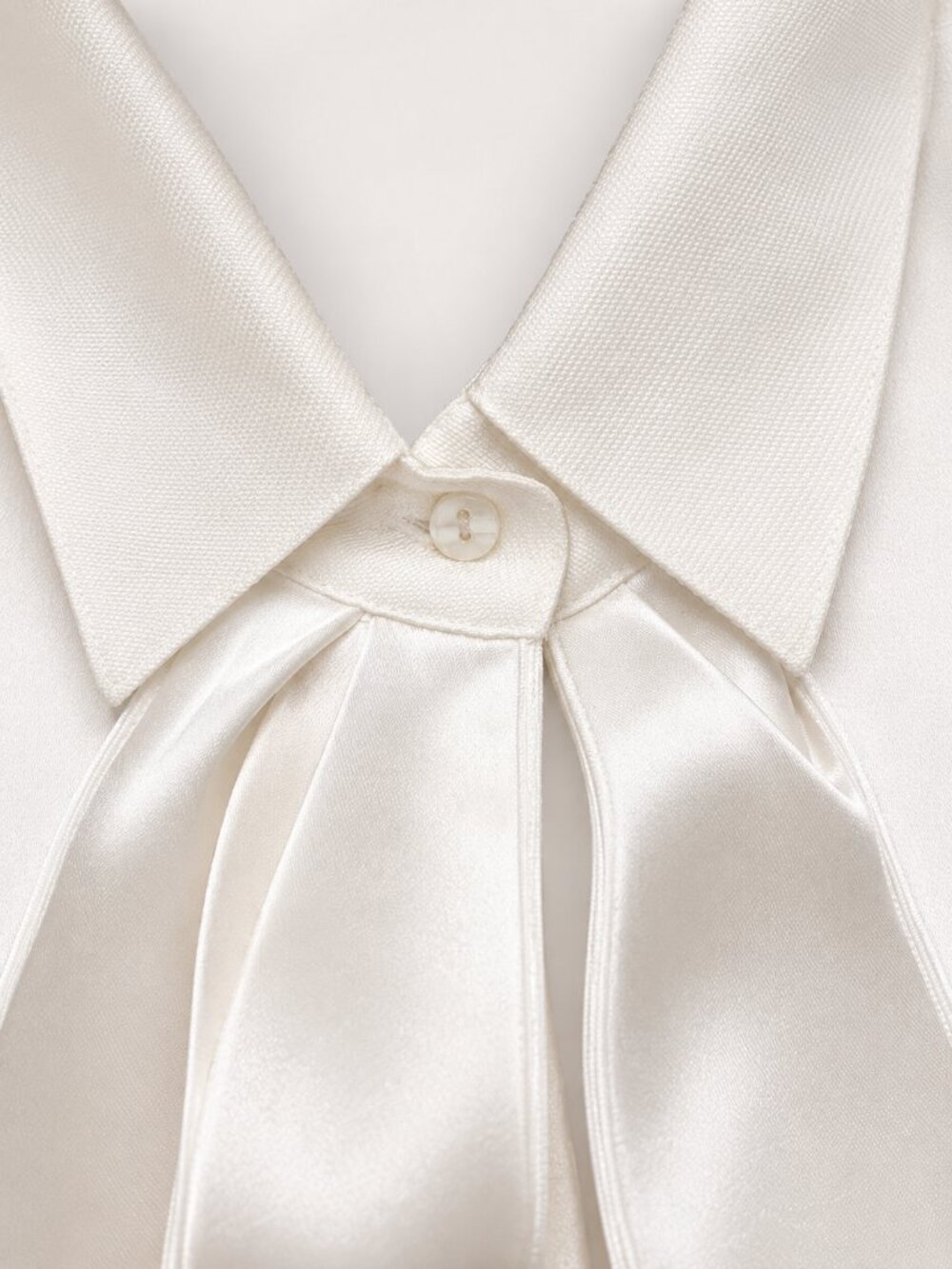 Martana Claude Montana Paris Sheer Floral Bow Blouse Size 42 Ivory White - Picture 3 of 10